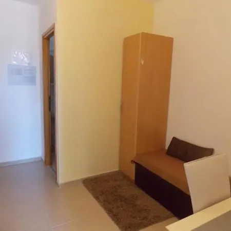 ルームス バレンチノ ゲストハウス スプリト