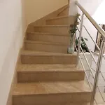 Valentino Split
