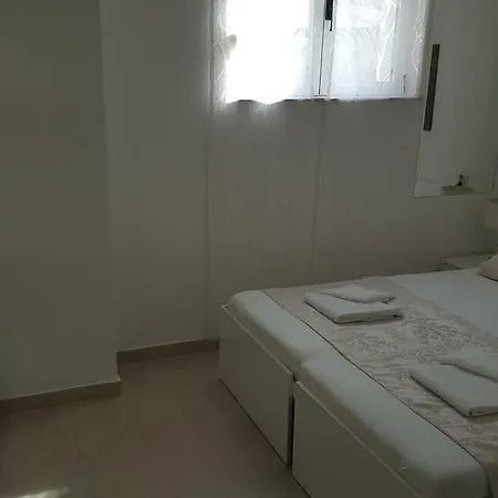 Valentino בית הארחה 3*