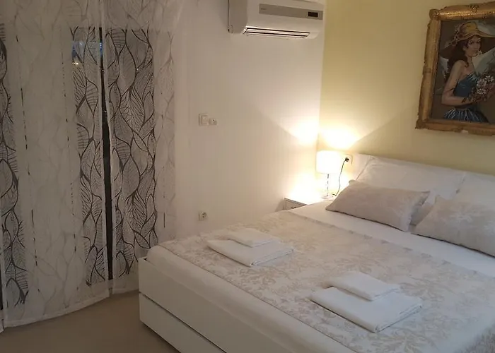 Valentino 3*